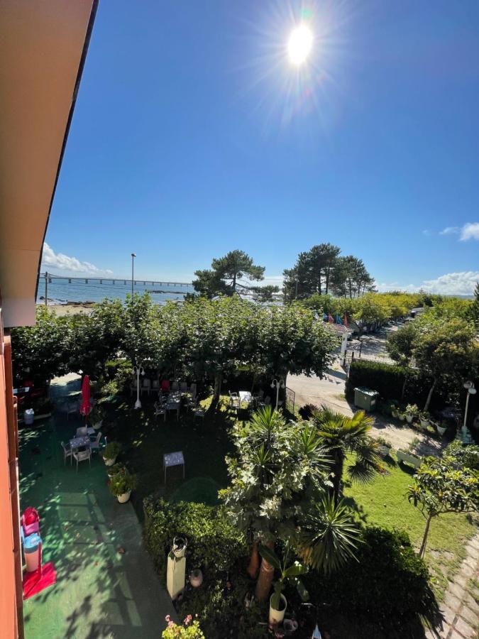 Hostal Restaurante Luz De Luna บียานูเอบา เด อาโรซา ภายนอก รูปภาพ